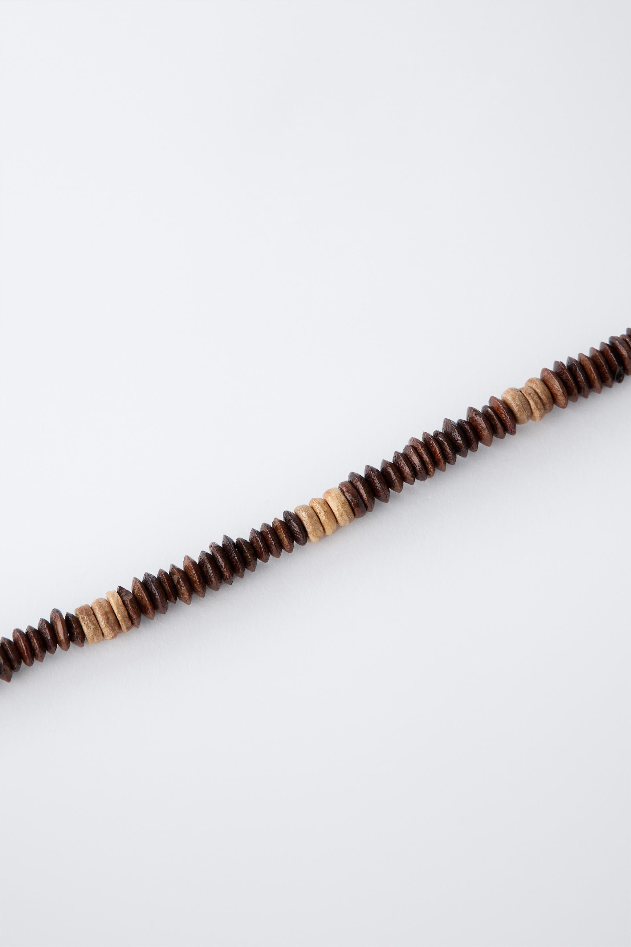 LOT DE DEUX COLLIERS FANTAISIE EN BOIS CACTUS